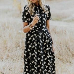 Roolee Mary Black With White Floral Detail Midi Dress L